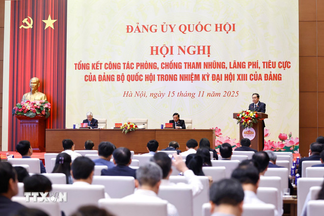 "Rà soát hệ thống luật, nhất là lĩnh vực dễ phát sinh tham nhũng, lãng phí, tiêu cực"