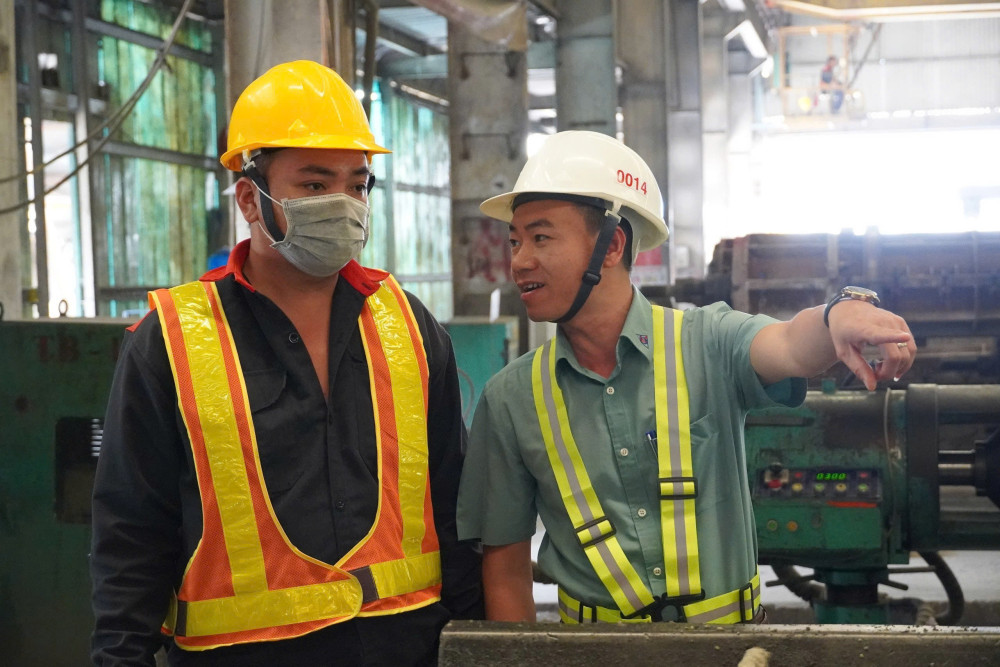 Chăm lo người lao động, xây dựng nguồn nhân lực vững mạnh