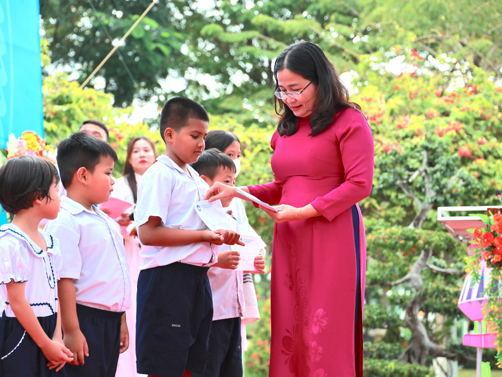 Xã Dương Minh Châu: Rộn ràng Ngày hội Đại đoàn kết toàn dân tộc