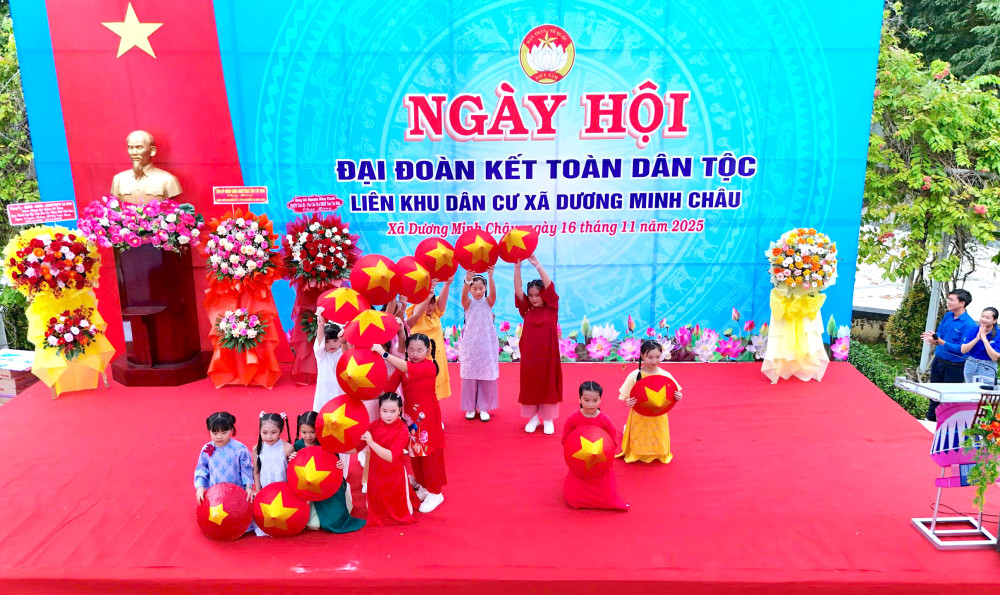 Xã Dương Minh Châu: Rộn ràng Ngày hội Đại đoàn kết toàn dân tộc