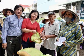 Những gương sáng thầm lặng vì cộng đồng