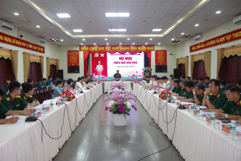 Duy trì nghiêm chế độ sẵn sàng chiến đấu, không để bị động, bất ngờ