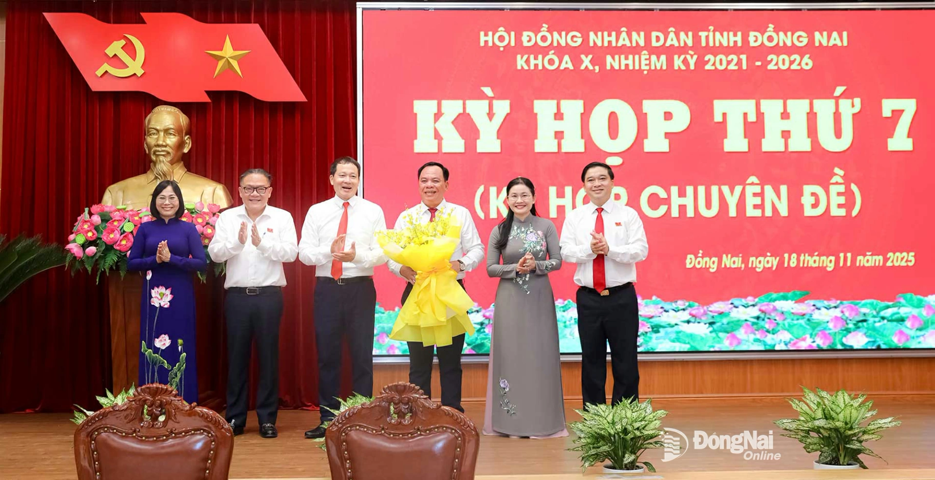 Đồng chí Nguyễn Văn Út, Phó Bí thư Tỉnh ủy Đồng Nai được bầu giữ chức Chủ tịch UBND tỉnh