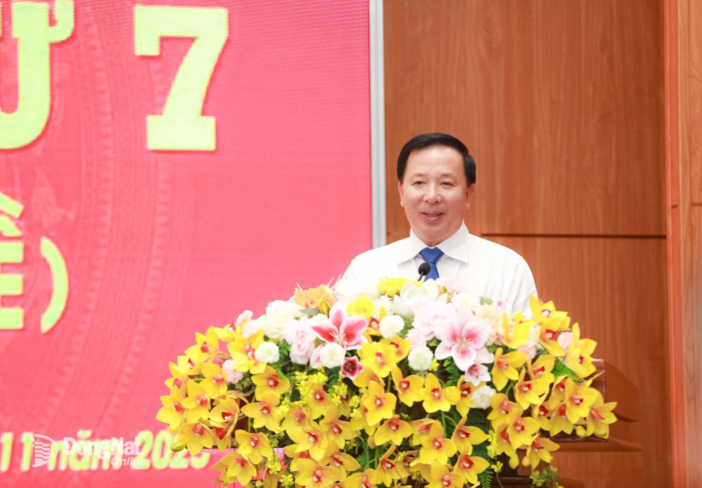 Đồng chí Nguyễn Văn Út, Phó Bí thư Tỉnh ủy Đồng Nai được bầu giữ chức Chủ tịch UBND tỉnh