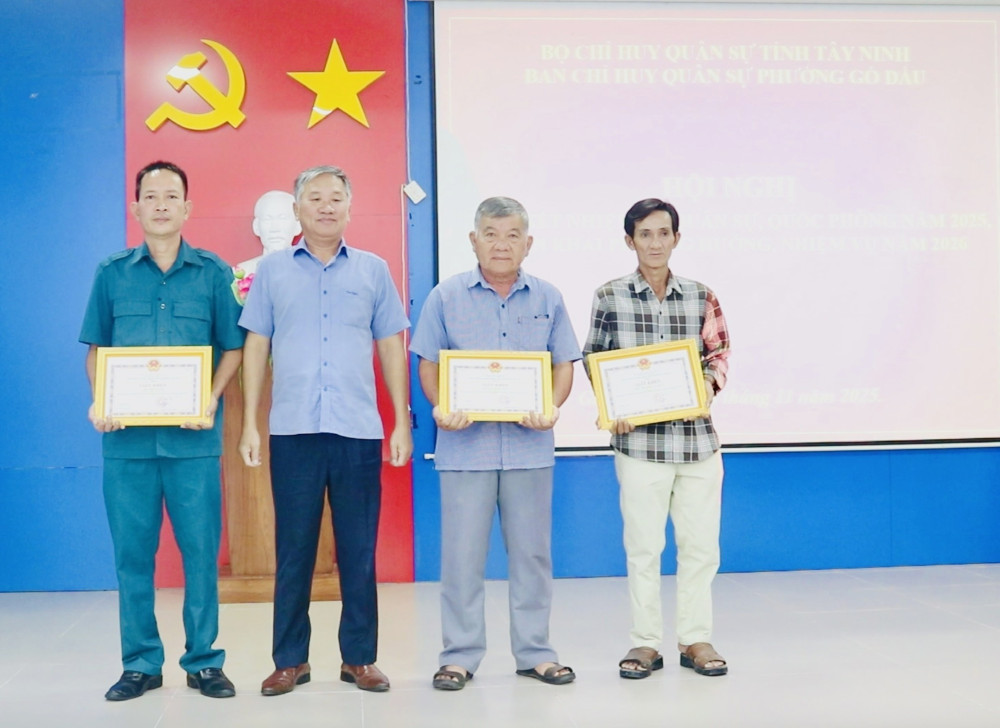 Phường Gò Dầu: Tổng kết nhiệm vụ quân sự - quốc phòng năm 2025