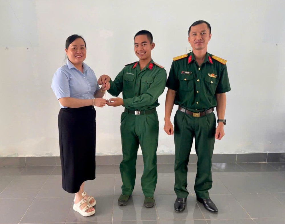 Hành động đẹp của người lính Cụ Hồ