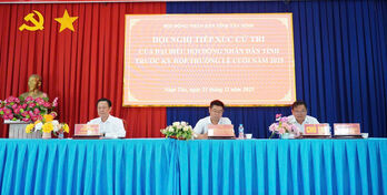 Tổ đại biểu số 16 HĐND tỉnh tiếp xúc cử tri 3 xã Tân Trụ, Nhựt Tảo, Vàm Cỏ