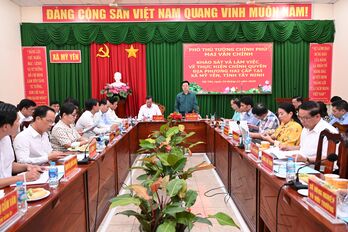 Phó Thủ tướng Chính phủ Mai Văn Chính khảo sát việc vận hành chính quyền địa phương 2 cấp tại xã Lương Hòa và Mỹ Yên