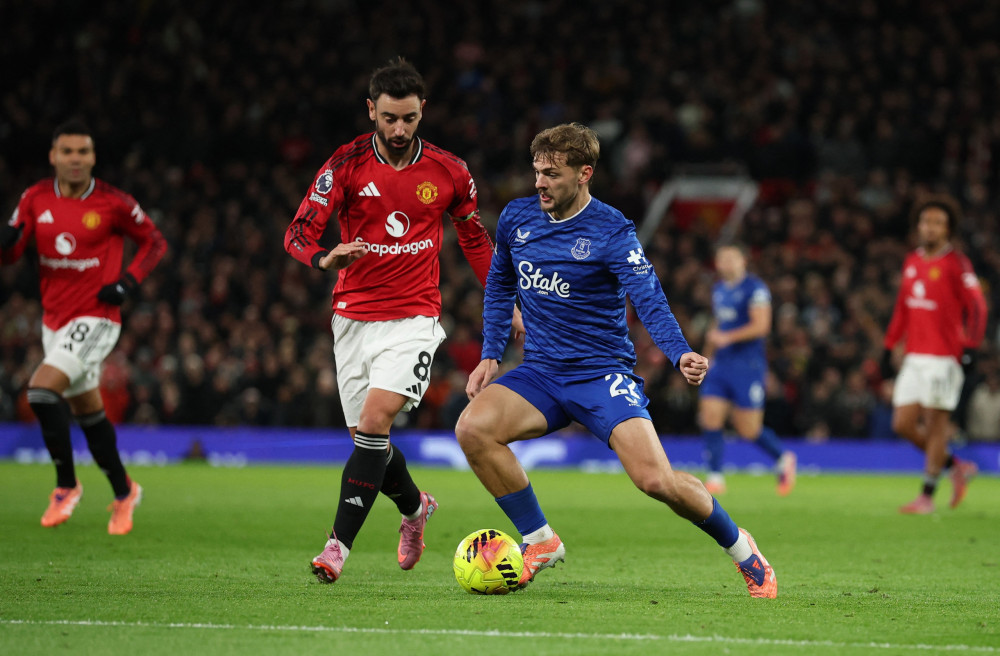 Hơn 80 phút bất lực, Man United để thua 10 người Everton