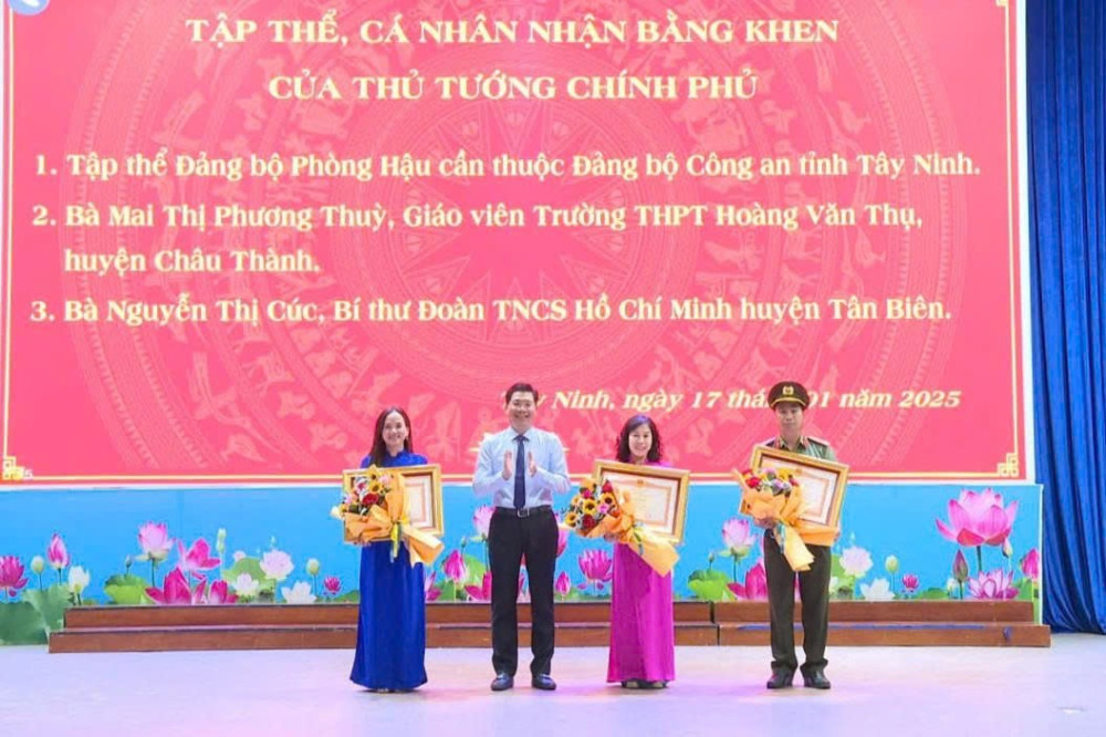Tận tâm, tận lực với nghề