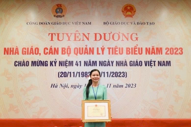 Tận tâm, tận lực với nghề