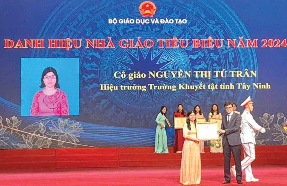 Tận tâm, tận lực với nghề