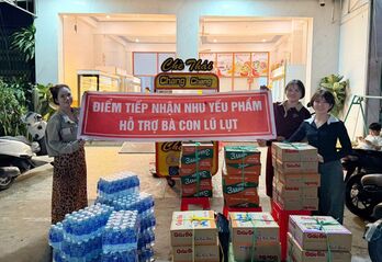 Phường Kiến Tường: Gom yêu thương gửi về đồng bào miền Trung