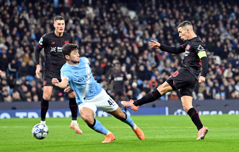 Haaland dự bị, Man City thua sốc Leverkusen