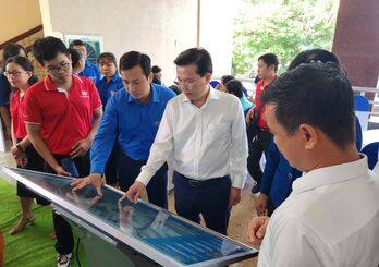 'Bình dân học vụ số' - Kiến thức công nghệ cho mọi nhà