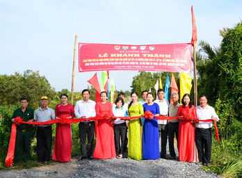 Xã Lương Hòa khánh thành 2 công trình giao thông nông thôn