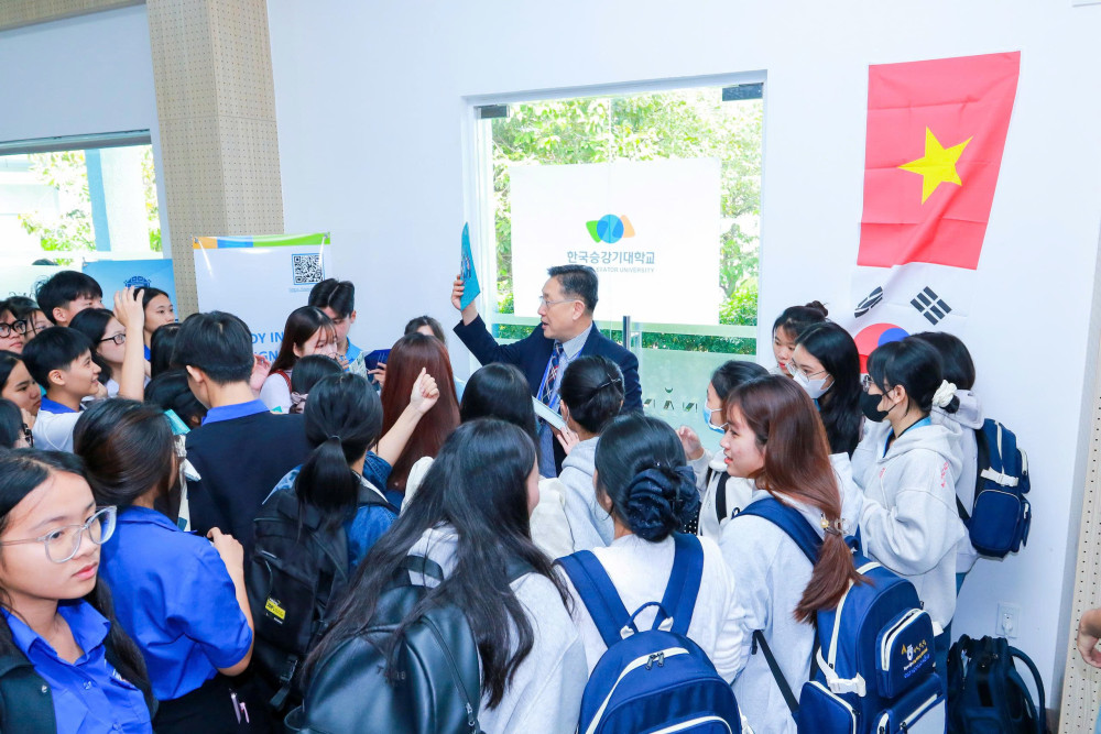 Nhiều học bổng du học Hàn Quốc hấp dẫn cho học sinh Việt Nam