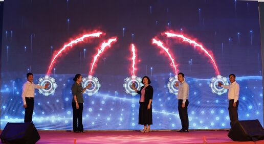 Khai mạc Phiên chợ thanh toán không tiền mặt tỉnh Tây Ninh năm 2025