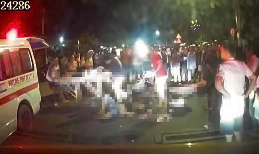 2 người tử vong sau va chạm giữa 2 xe mô tô