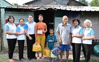 Đồng hành cùng phụ nữ thoát nghèo bền vững
