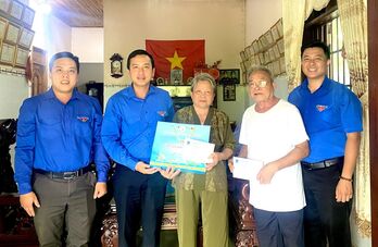 Xung kích vì cộng đồng, sáng tạo dựng xây quê hương