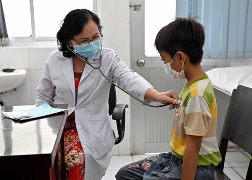 Bảo hiểm y tế - Điểm tựa an sinh cho người nghèo