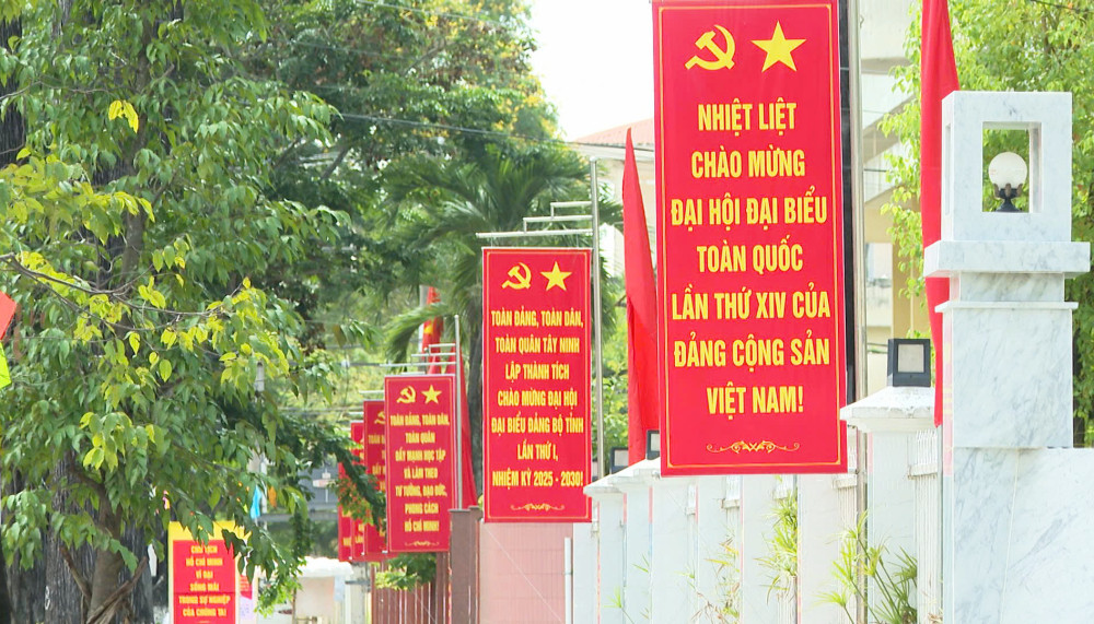 Phát huy trí tuệ đóng góp dự thảo các văn kiện Đại hội XIV của Đảng: Tâm huyết, trách nhiệm góp ý vào dự thảo các văn kiện trình Đại hội (Bài 1)