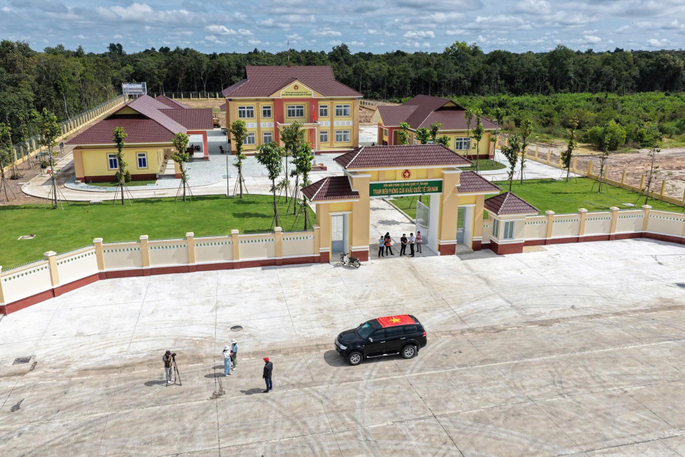 Cửa khẩu Quốc tế Tân Nam: "Cửa ngõ vàng" của vùng kinh tế trọng điểm phía Nam