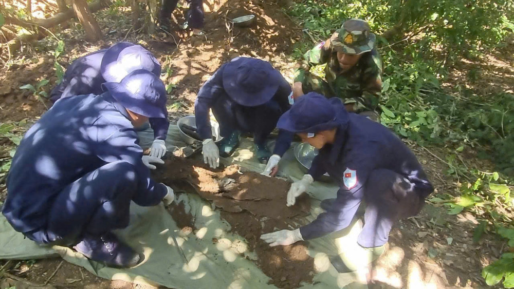 Đội K73 tìm kiếm được 14 bộ hài cốt liệt sĩ tại Campuchia