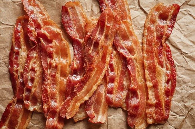 6 nhóm thực phẩm là thủ phạm âm thầm gây hại cho đôi mắt của bạn