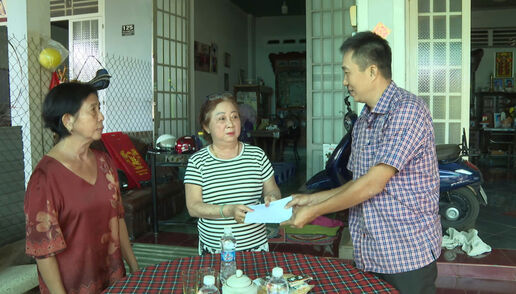 Ban An toàn giao thông tỉnh: Thăm, tặng quà các gia đình nạn nhân tử vong do tai nạn giao thông