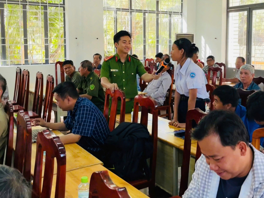 Tránh xa ma tuý – Vì cuộc sống tươi đẹp