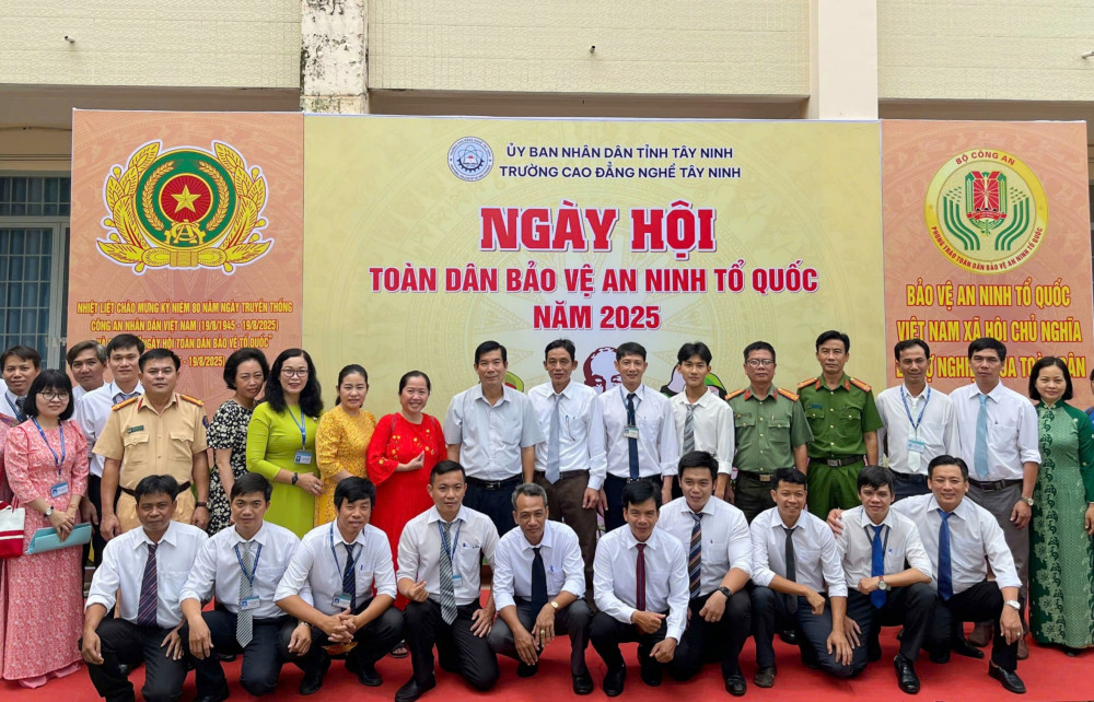 Hiệu quả từ mô hình Học sinh, sinh viên tự quản về an ninh trật tự