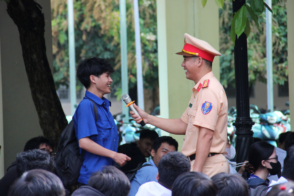 Hiệu quả từ mô hình Học sinh, sinh viên tự quản về an ninh trật tự