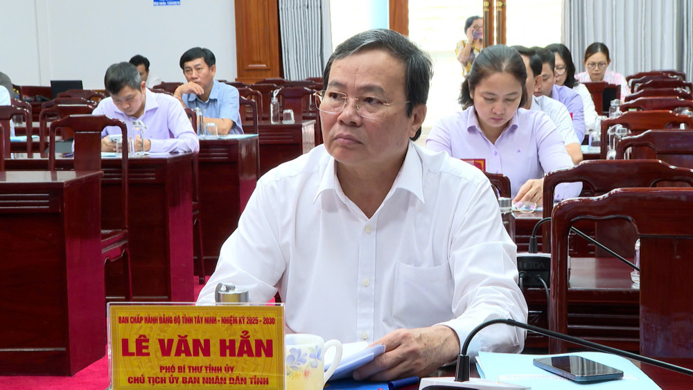 Hội nghị trực tuyến toàn quốc tổng kết công tác phòng, chống tham nhũng, lãng phí, tiêu cực nhiệm kỳ Đại hội XIII của Đảng Lãnh đạo tỉnh dự Hội nghị tại điểm cầu tỉnh Tây Ninh.