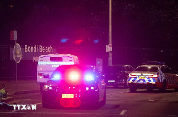 Phát hiện cờ của tổ chức IS trên xe của nghi phạm vụ xả súng ở Australia