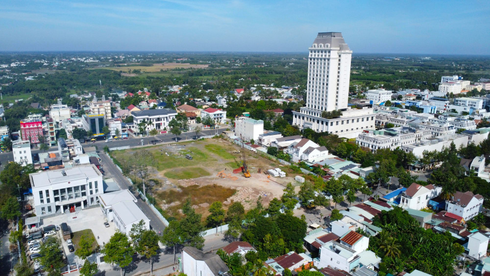 គម្រោងសំខាន់ៗចំនួនពីរដែលមានតម្លៃ ៣.៦៥០ ពាន់លានដុងចាប់ផ្តើមសាងសង់ - បង្កើតសន្ទុះសម្រាប់ការអភិវឌ្ឍរបស់ខេត្តតៃនិញ។